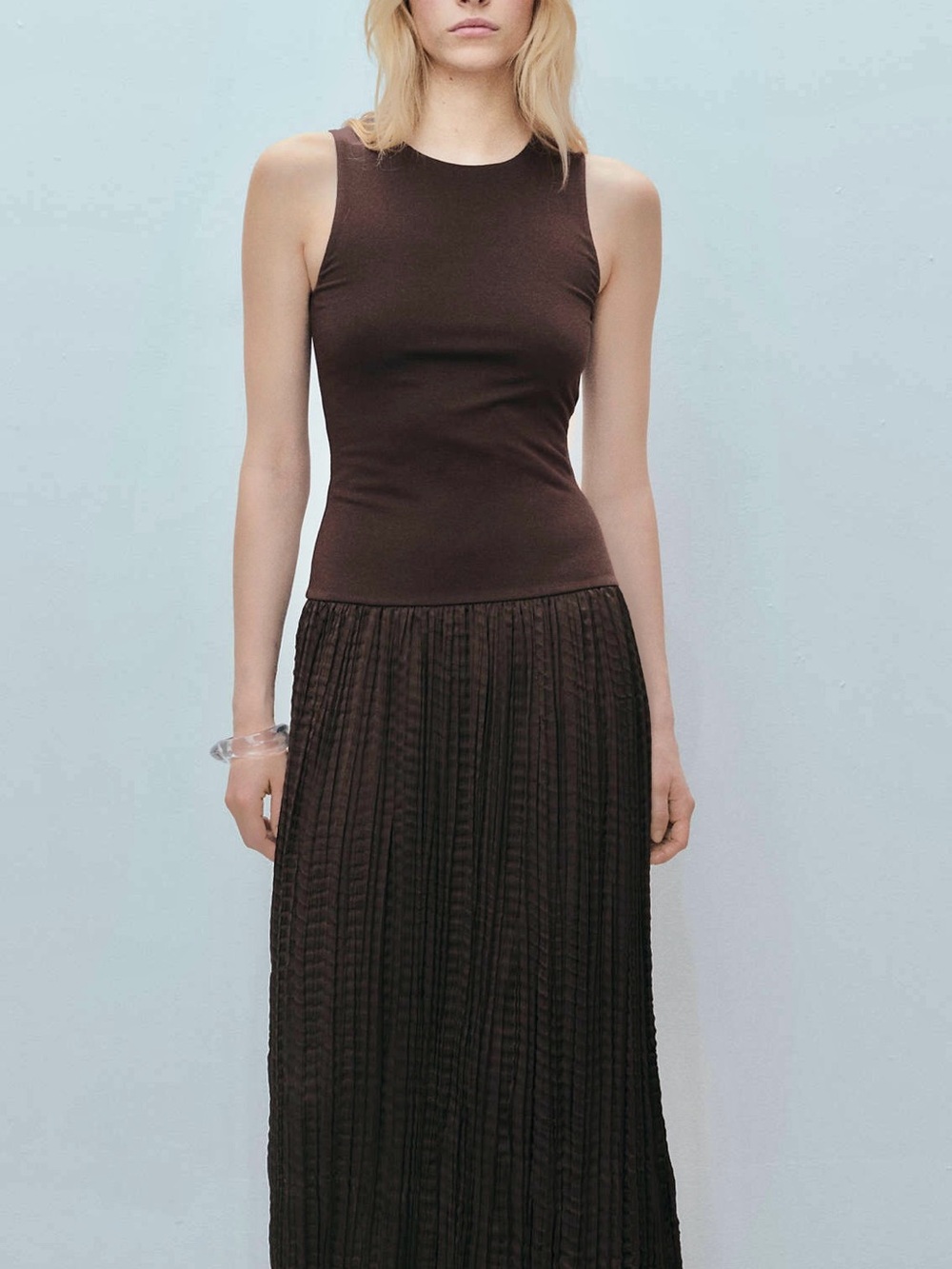 Mango MNG - NWT Brown Sleeveless Midi Dress with Pleated crinkle satin Skirt - Picture 2 of 3